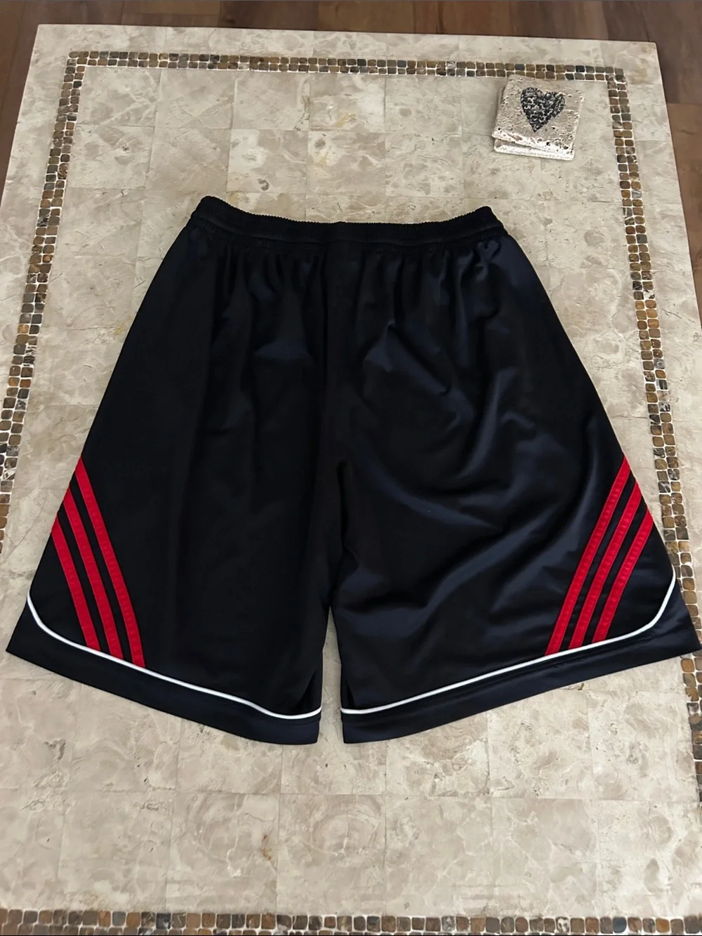 Vintage Adidas Black and Red Athletic Basketball Shorts Men’s Size L